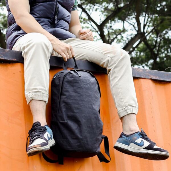 UrbanLITE Backpack - Image 2