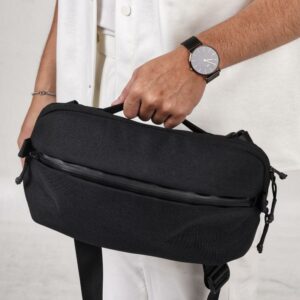 Explorer Sling Max